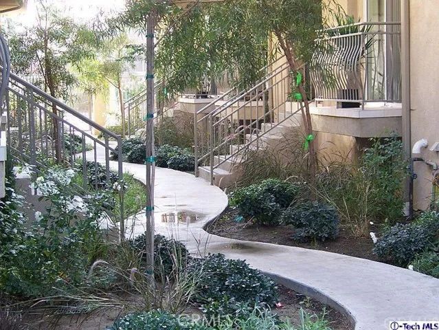 6615 Sepulveda 202, Van Nuys, CA 91411