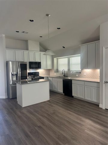 5299 Cascade Court, Alvin, TX 77511