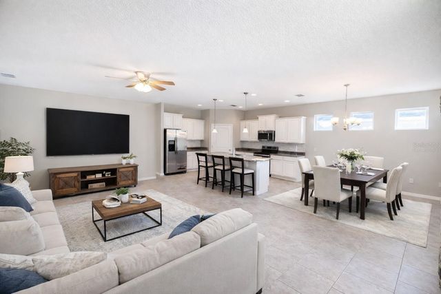 145 WATERSIDE CIRCLE, Winter Haven, FL 33880