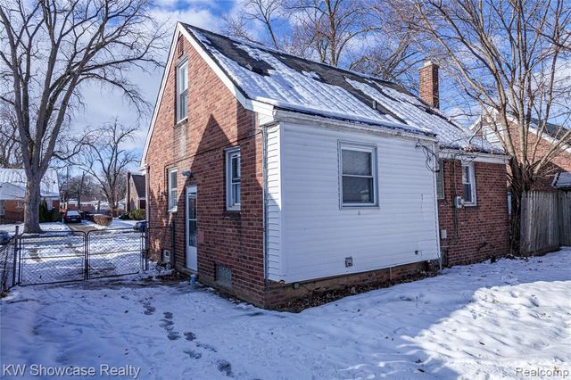 12066 Bramell, Detroit, MI 48239