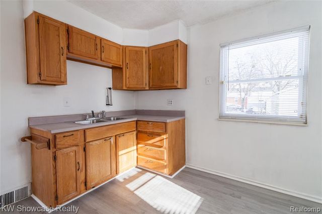 12066 Bramell, Detroit, MI 48239