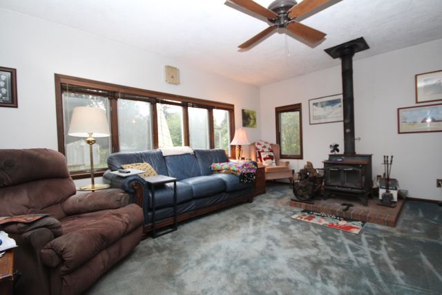 13738 E Tremblay Drive, Schoolcraft Twp, MI 49097