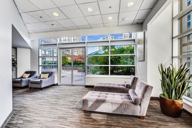 545 N Dearborn Street 2505, Chicago, IL 60654