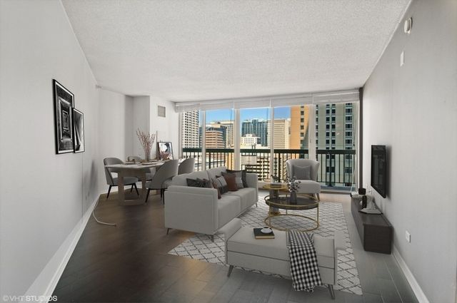 545 N Dearborn Street 2505, Chicago, IL 60654
