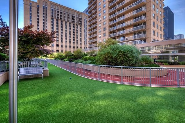 545 N Dearborn Street 2505, Chicago, IL 60654