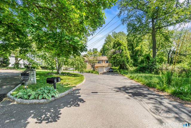 2 Chatham Terrace, Bridgeport, CT 06606