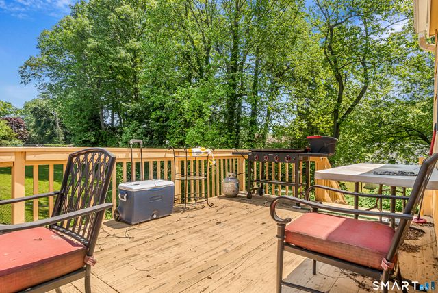 2 Chatham Terrace, Bridgeport, CT 06606