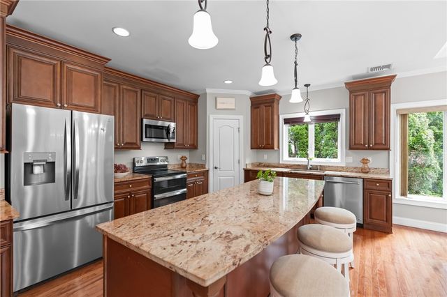 2 Adelaide Avenue, North Providence, RI 02911