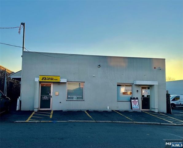 17-19 Industrial Avenue, Fairview, NJ 07022