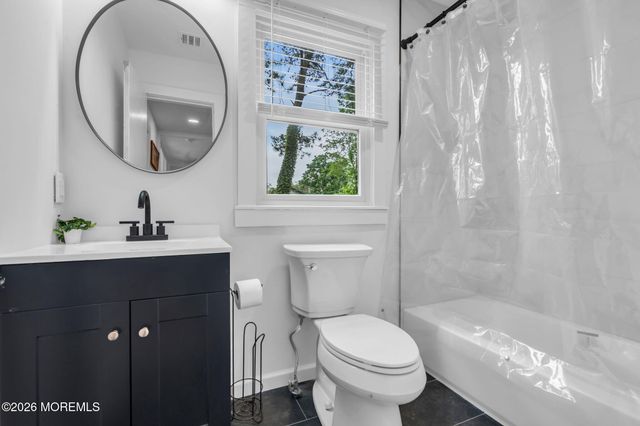 519 6th Avenue, Brick, NJ 08724