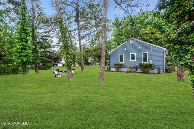 519 6th Avenue, Brick, NJ 08724