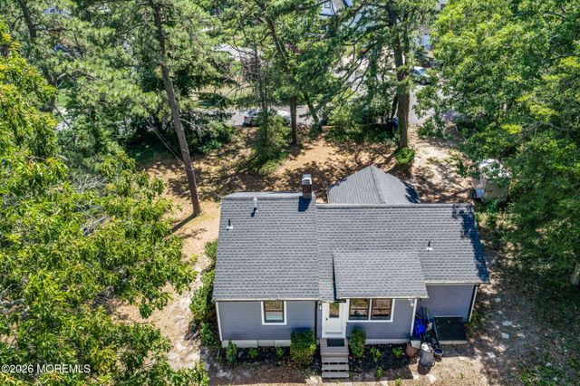 519 6th Avenue, Brick, NJ 08724