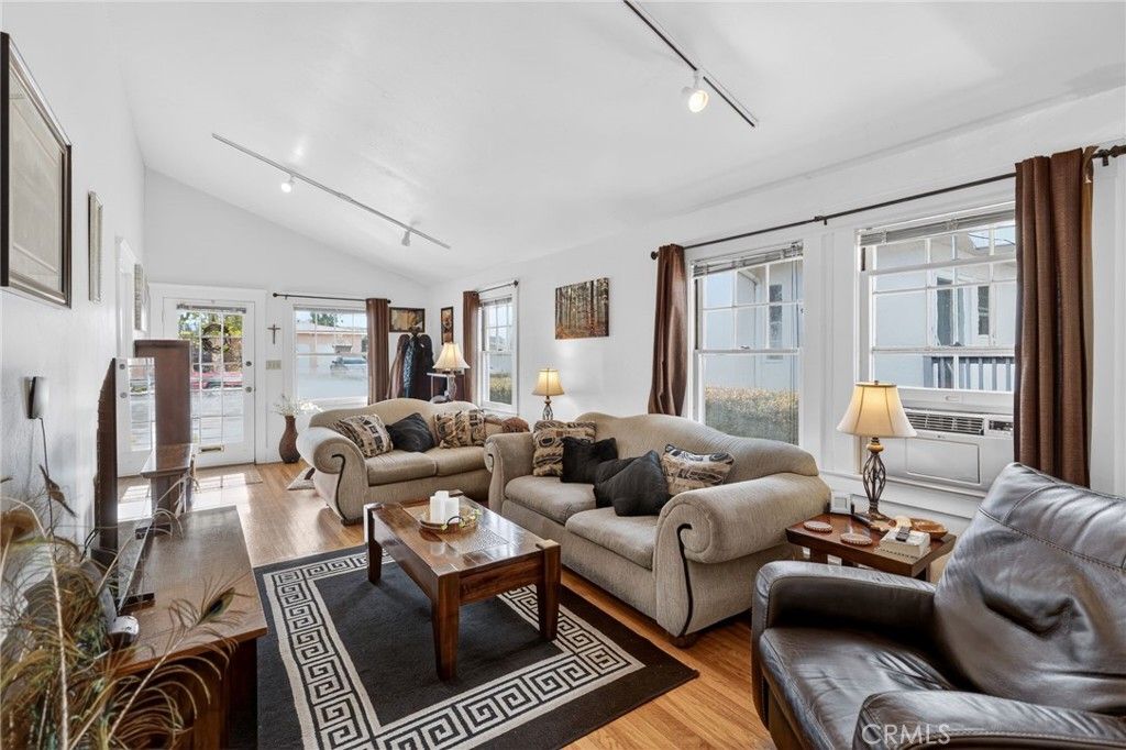 1628 Nipomo Street, San Luis Obispo, CA 93401