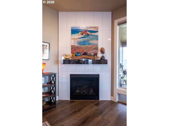 2960 Nw STACIE Ct, Roseburg, OR 97471