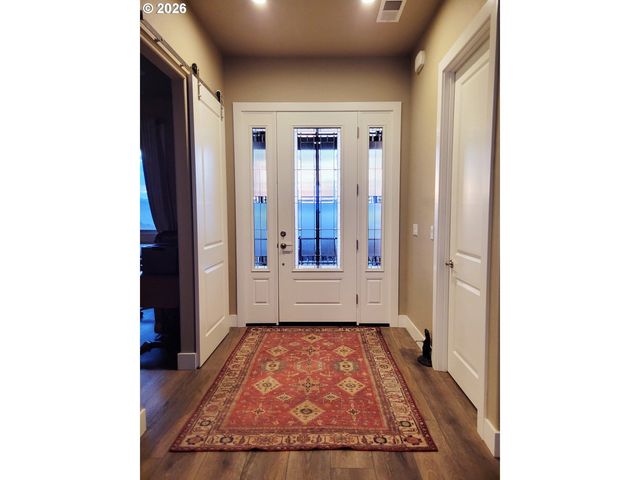 2960 Nw STACIE Ct, Roseburg, OR 97471