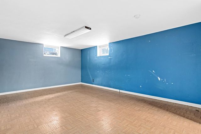 5332 52nd Avenue N, Crystal, MN 55429