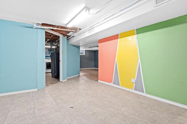 5332 52nd Avenue N, Crystal, MN 55429