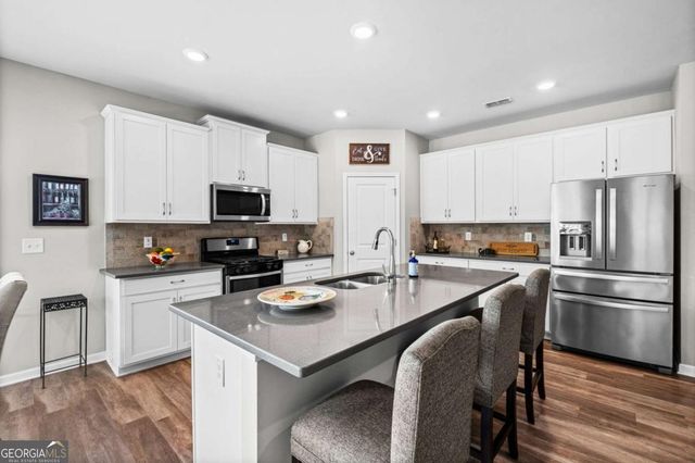510 Appalachian Place, Canton, GA 30114