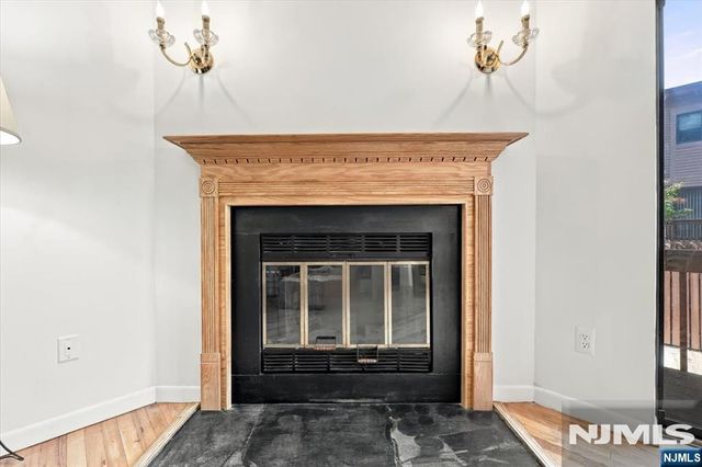 173 Winchester Court 173E, Twp Of Washington, NJ 07676