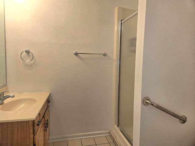 305 Furlong Street, Fenton, MI 48430