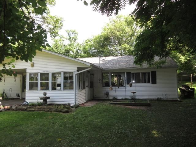 305 Furlong Street, Fenton, MI 48430