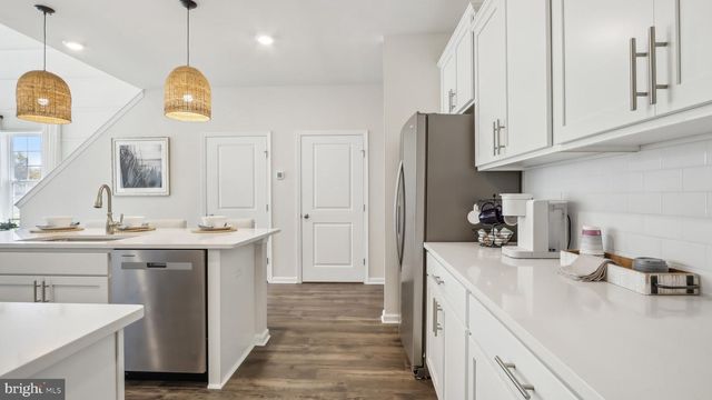 49 BRYCE DR, Monroeville, NJ 08343