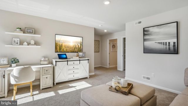49 BRYCE DR, Monroeville, NJ 08343
