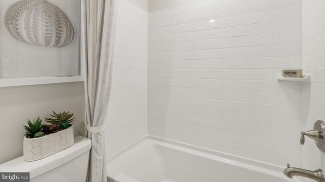 49 BRYCE DR, Monroeville, NJ 08343