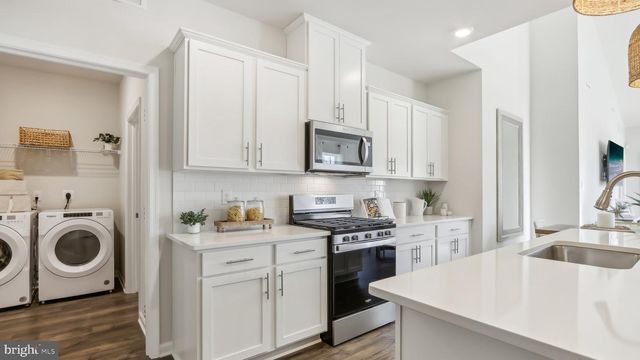 49 BRYCE DR, Monroeville, NJ 08343