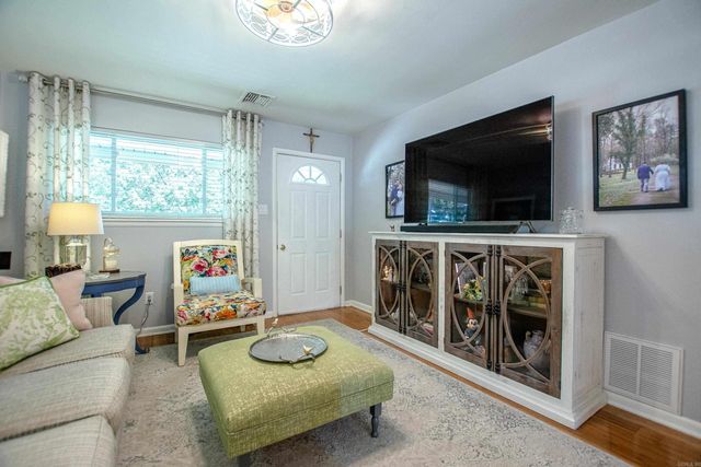 903 W 52nd Street, North Little Rock, AR 72118