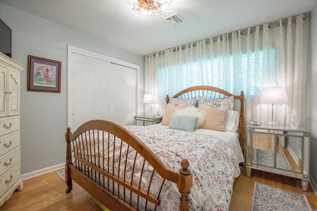 903 W 52nd Street, North Little Rock, AR 72118