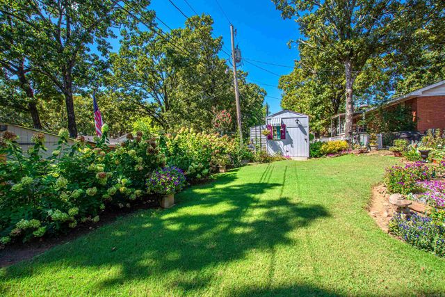 903 W 52nd Street, North Little Rock, AR 72118