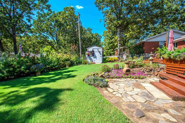 903 W 52nd Street, North Little Rock, AR 72118