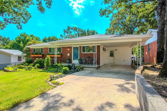 903 W 52nd Street, North Little Rock, AR 72118