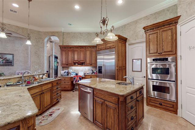 3925 Westway Terrace, Fort Worth, TX 76179