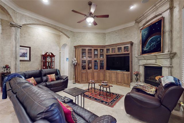 3925 Westway Terrace, Fort Worth, TX 76179