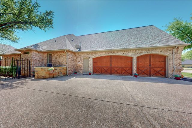 3925 Westway Terrace, Fort Worth, TX 76179