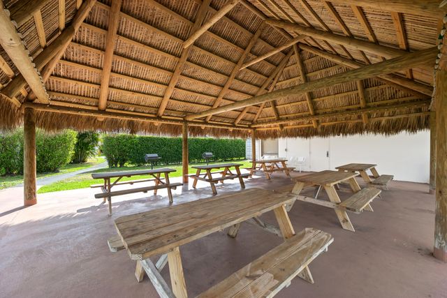 16000 Laurel Oak Circle, Delray Beach, FL 33484