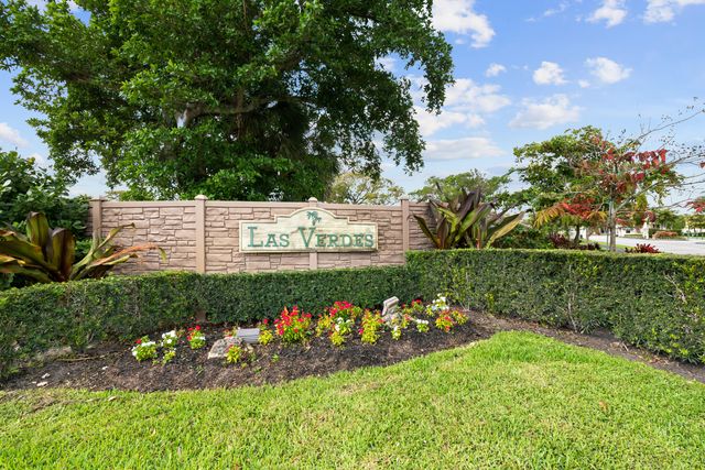 16000 Laurel Oak Circle, Delray Beach, FL 33484