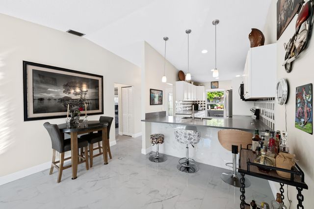 16000 Laurel Oak Circle, Delray Beach, FL 33484