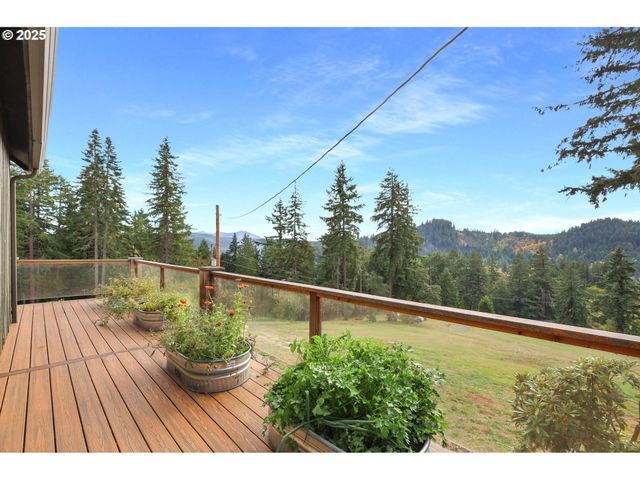 34795 ROW RIVER Rd, Cottage Grove, OR 97424