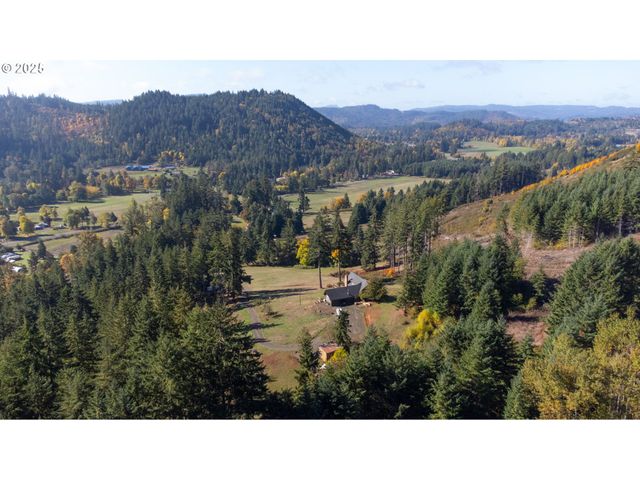 34795 ROW RIVER Rd, Cottage Grove, OR 97424