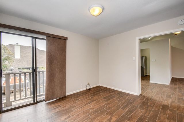 2829 Timmons Lane 138, Houston, TX 77027