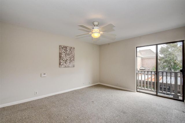 2829 Timmons Lane 138, Houston, TX 77027