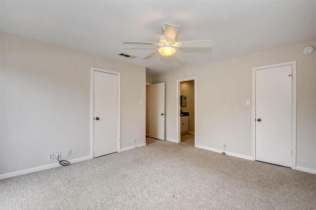 2829 Timmons Lane 138, Houston, TX 77027