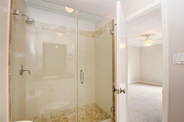 2829 Timmons Lane 138, Houston, TX 77027