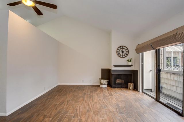 2829 Timmons Lane 138, Houston, TX 77027