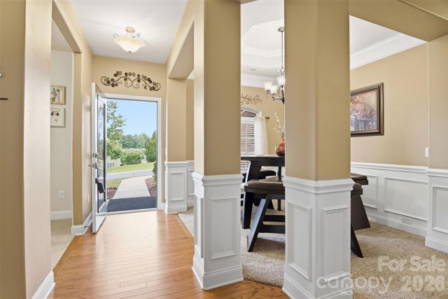 2425 Winnsford Lane, Gastonia, NC 28056