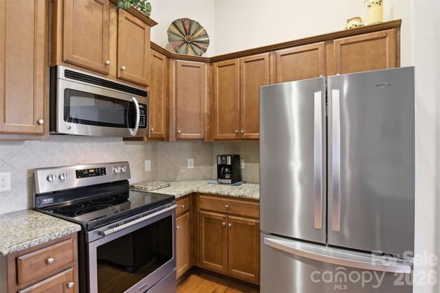 2425 Winnsford Lane, Gastonia, NC 28056