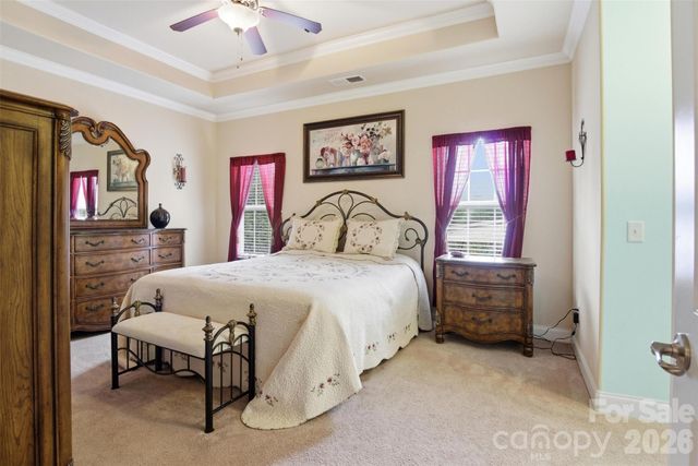 2425 Winnsford Lane, Gastonia, NC 28056